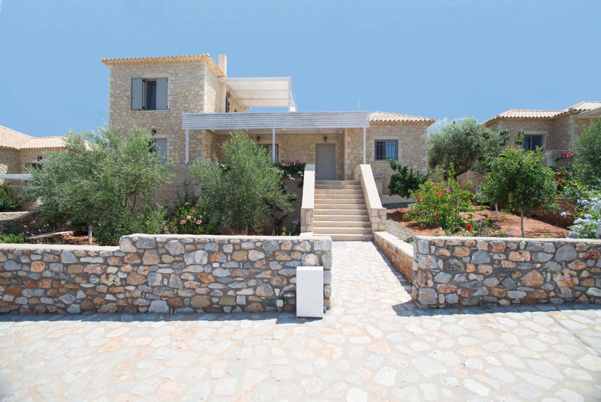 Poliana Estate Villas Riglia Екстериор снимка