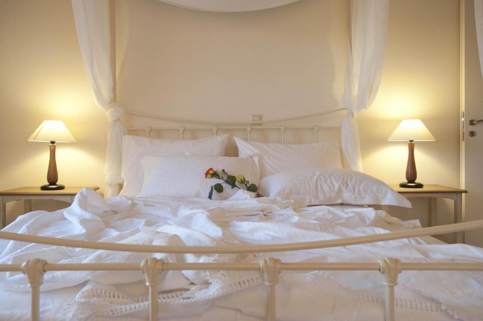 Poliana Estate Villas Riglia Екстериор снимка