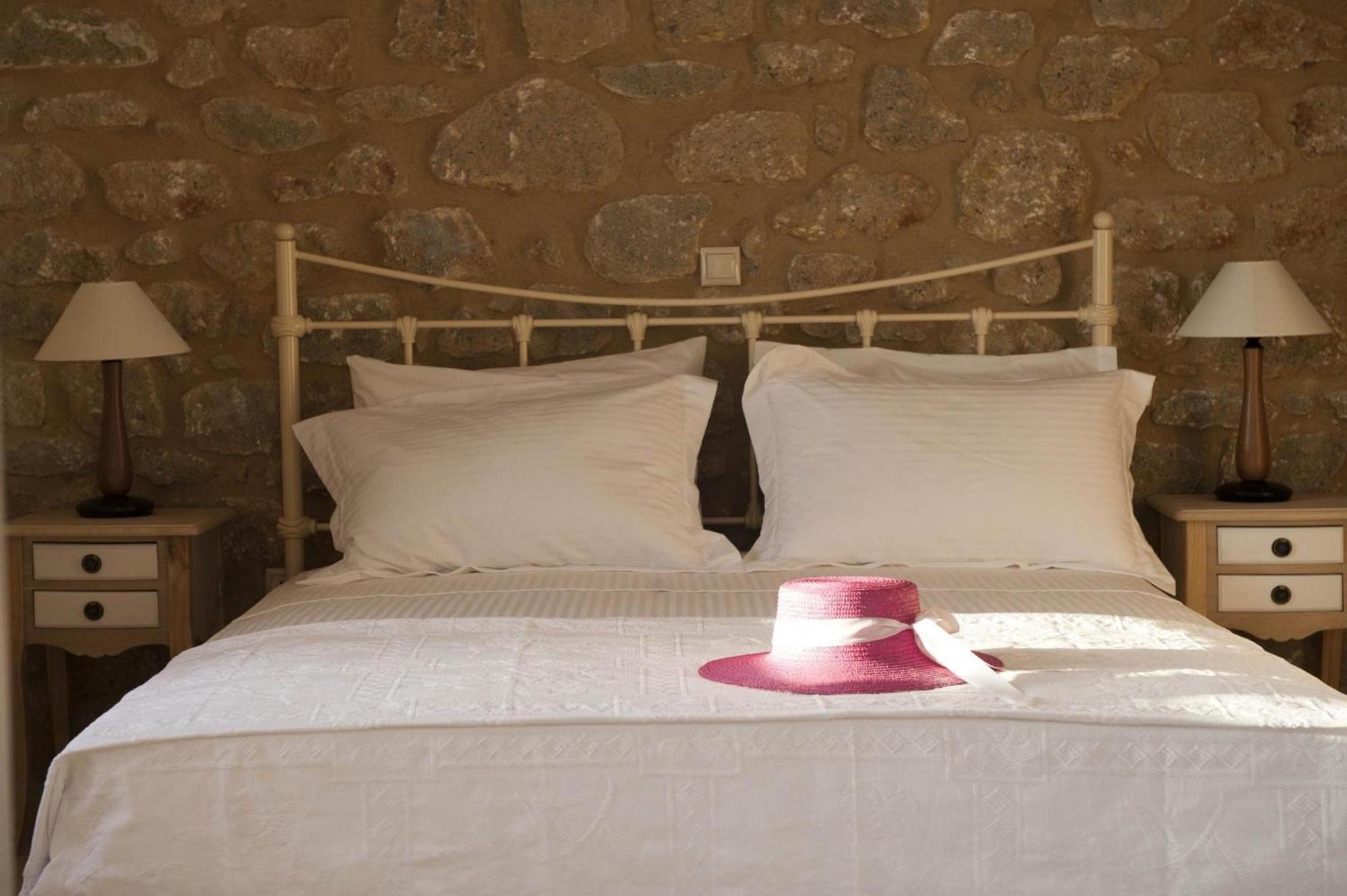 Poliana Estate Villas Riglia Екстериор снимка