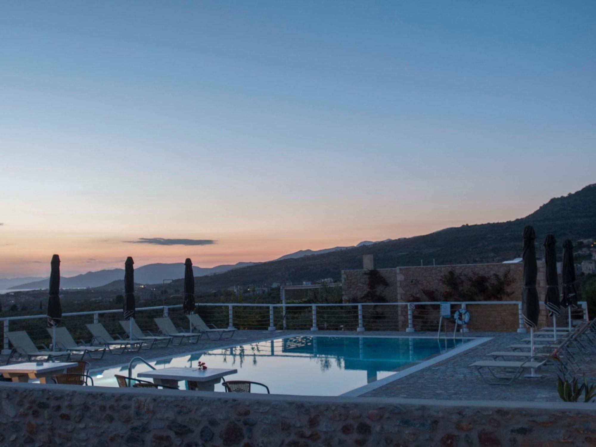 Poliana Estate Villas Riglia Екстериор снимка